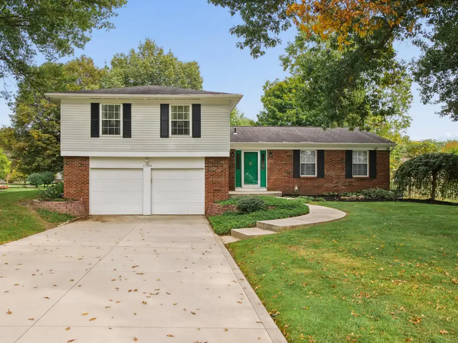 11764 Village Drive, Pickerington, OH 43147 - #2