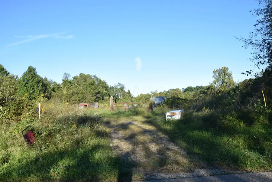 13046 Portie-flamingo Road Se, Corning, OH 43730 - #2
