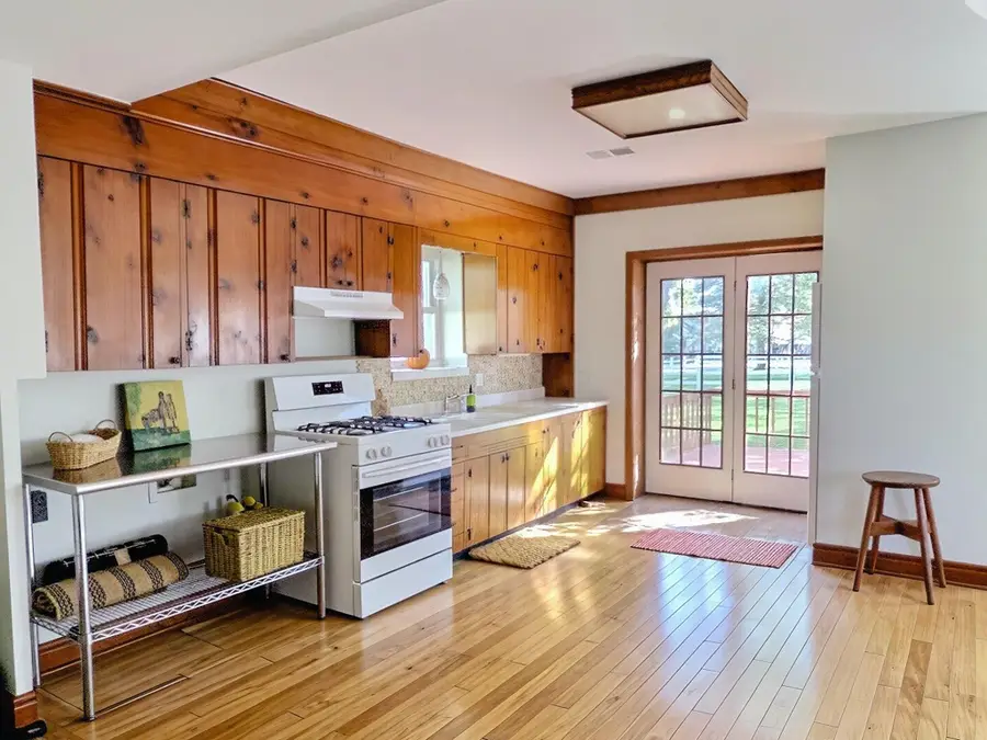 260 Norton Road, Columbus, OH 43228 - #3