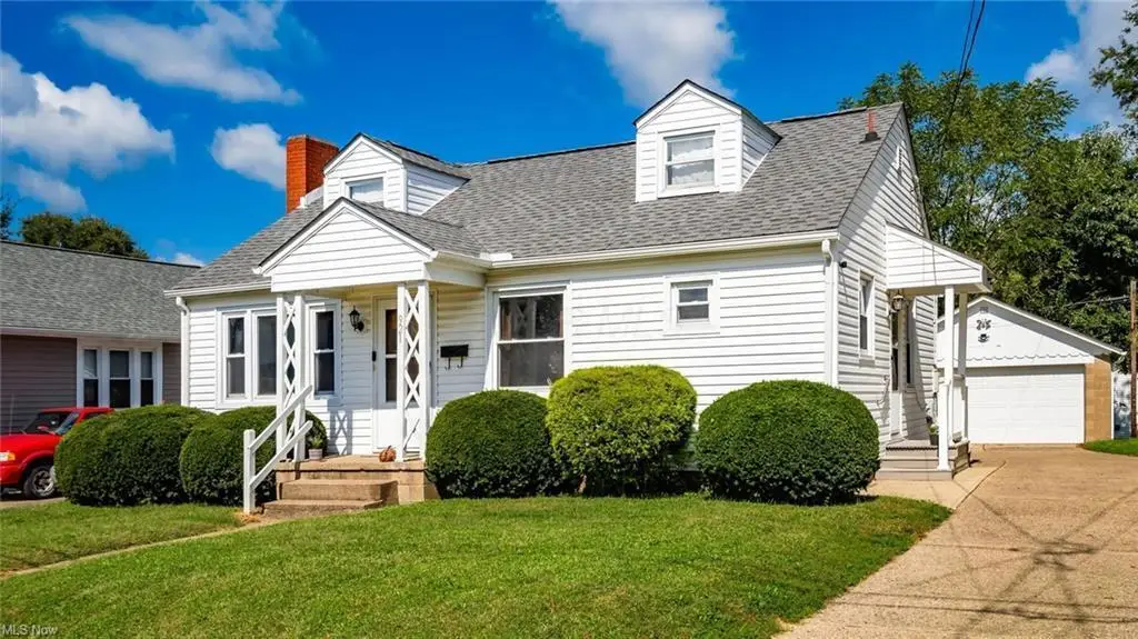 921 Lindbergh Avenue, Zanesville, OH 43701 - #1