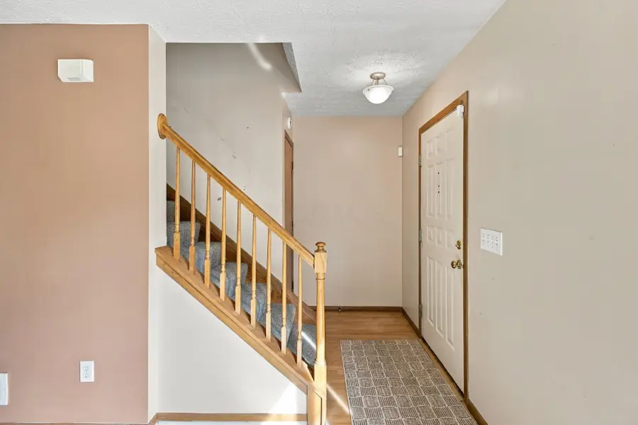 4306 Portobello Drive, Columbus, OH 43230 - #3