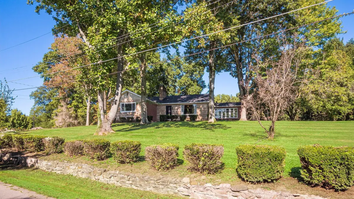 850 Wildwood Circle, Zanesville, OH 43701 - #1