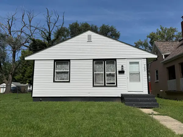 1022 E 17th Avenue, Columbus, OH 43211