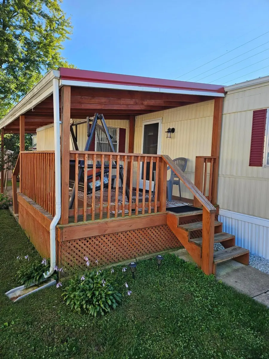 1570 E Main Street, Lancaster, OH 43130 - #3
