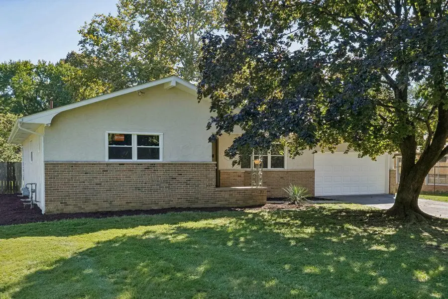 1000 Mcnaughten Road, Columbus, OH 43213 - #3