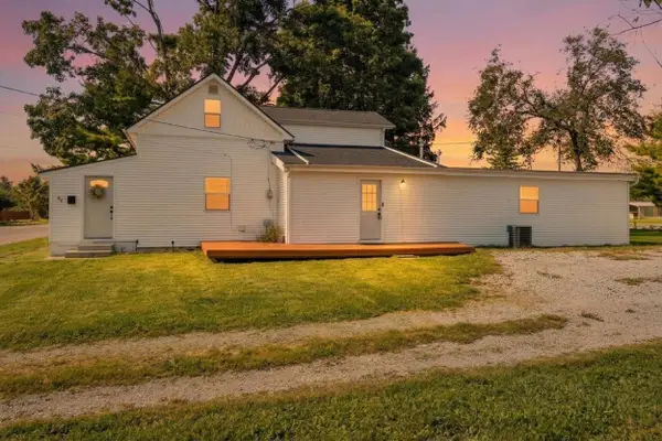 42 Jefferson Street, Mount Sterling, OH 43143