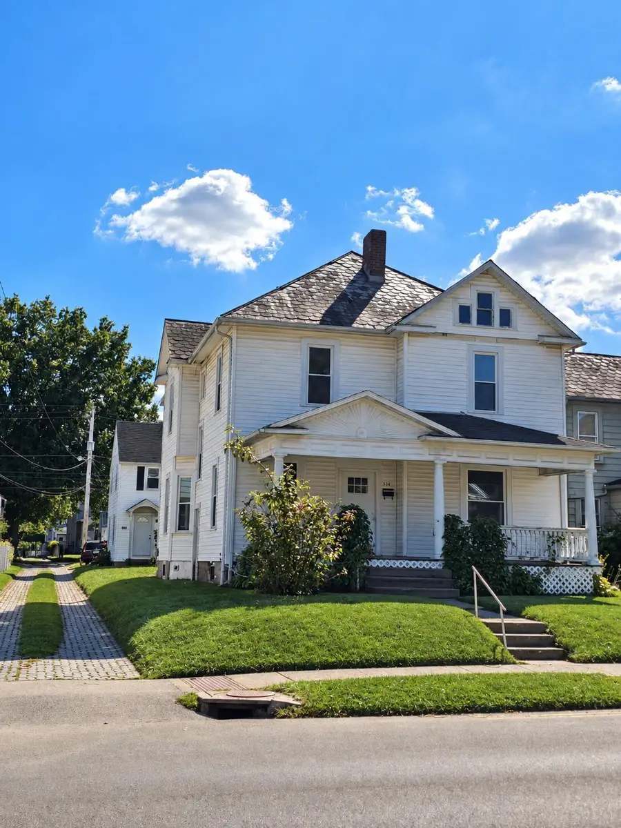 324 E 6th Avenue, Lancaster, OH 43130 - #2