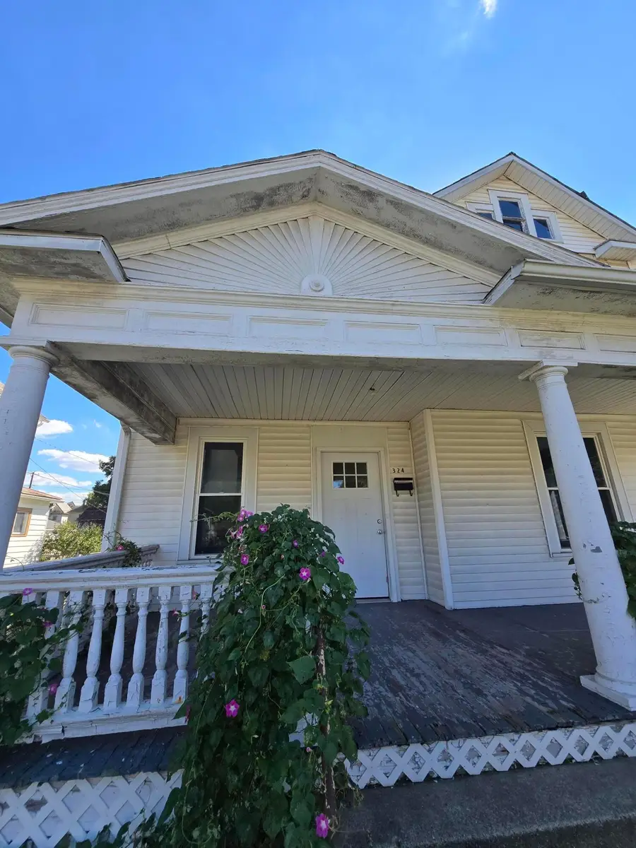 324 E 6th Avenue, Lancaster, OH 43130 - #3