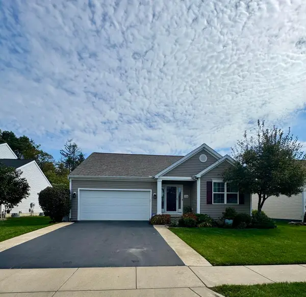 234 Rockbrook Crossing Avenue, Galloway, OH 43119