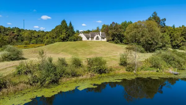 10501 Palmer Drive, Hopewell, OH 43746