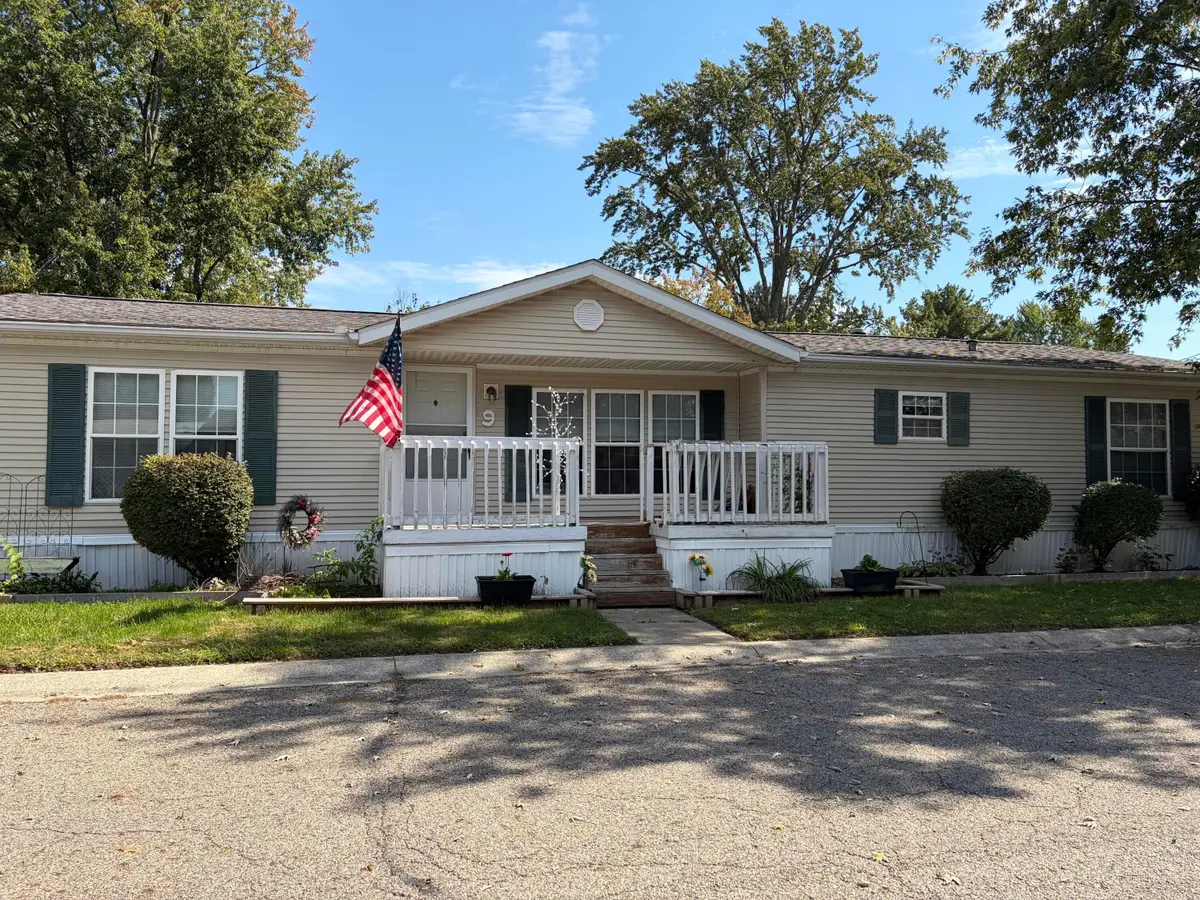 210 Cedar Street, Pataskala, OH 43062 - #1
