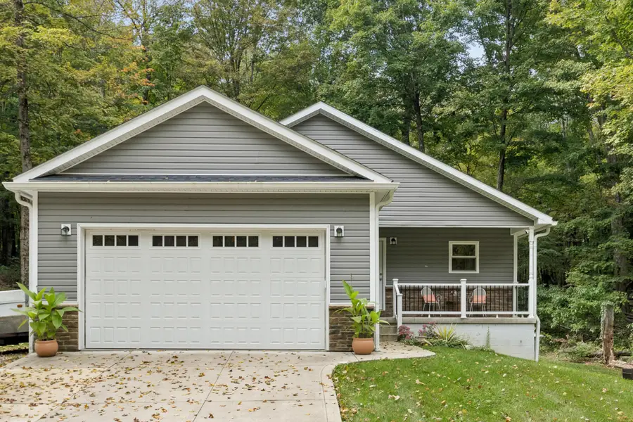 714 Crestrose Drive, Howard, OH 43028 - #2