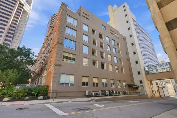 221 N Front Street, Columbus, OH 43215