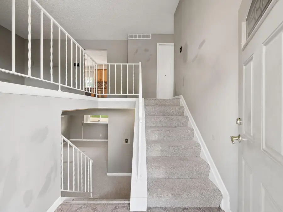 5446 Mellowbrook Court, Columbus, OH 43232 - #2