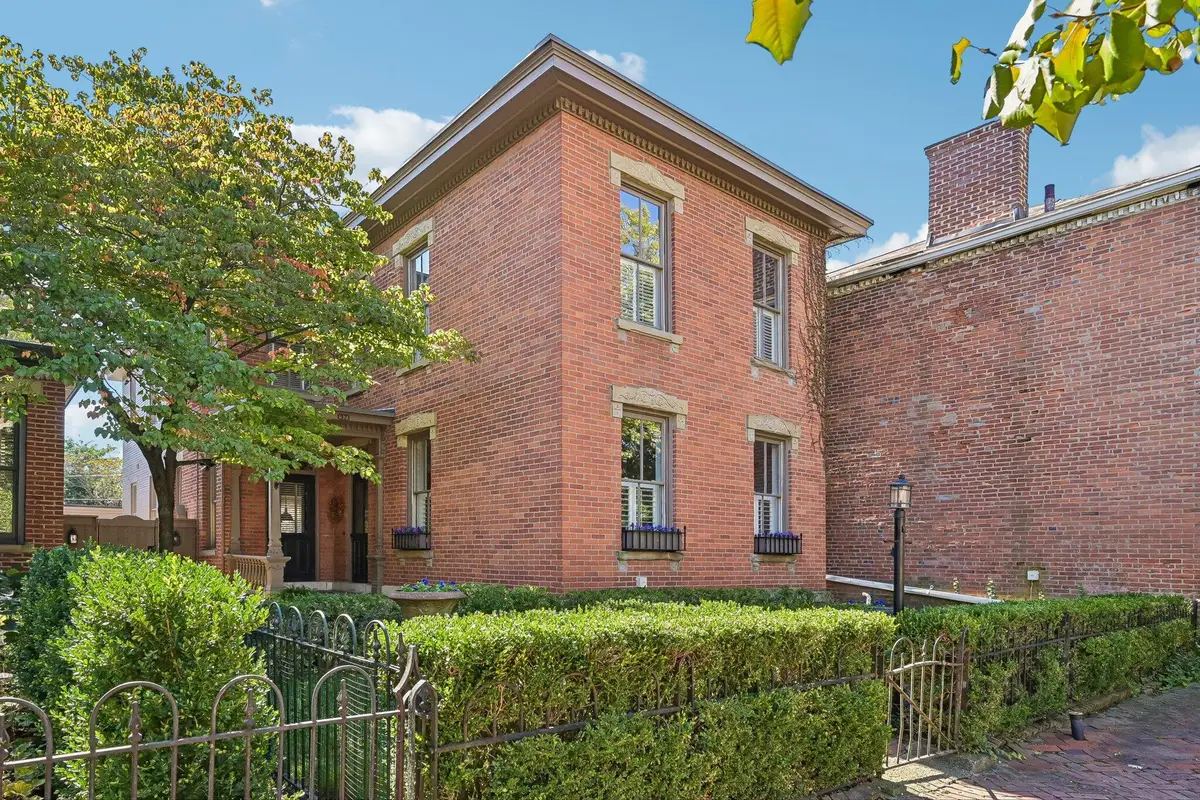 37 Stewart Avenue, Columbus, OH 43206 - #1