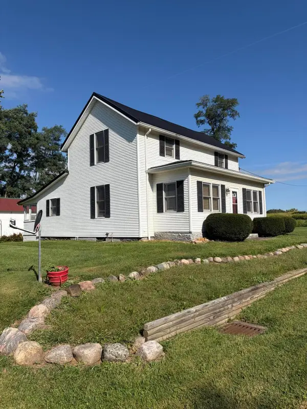 635 State Route 674 N, Ashville, OH 43103