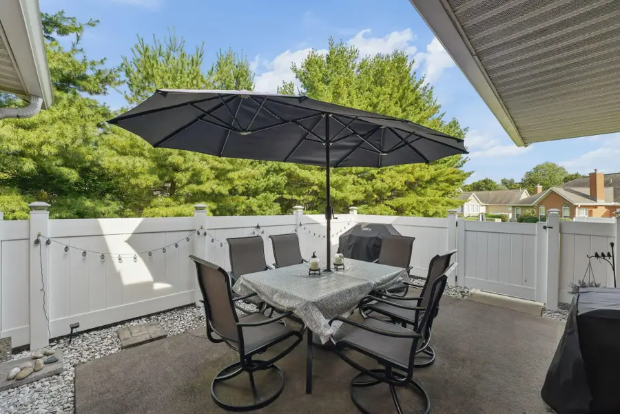 92 Green Lane, Pickerington, OH 43147 - #3