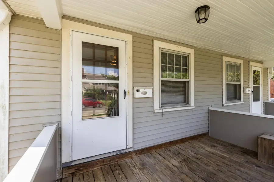 213 - 215 W Weber Road, Columbus, OH 43202 - #2