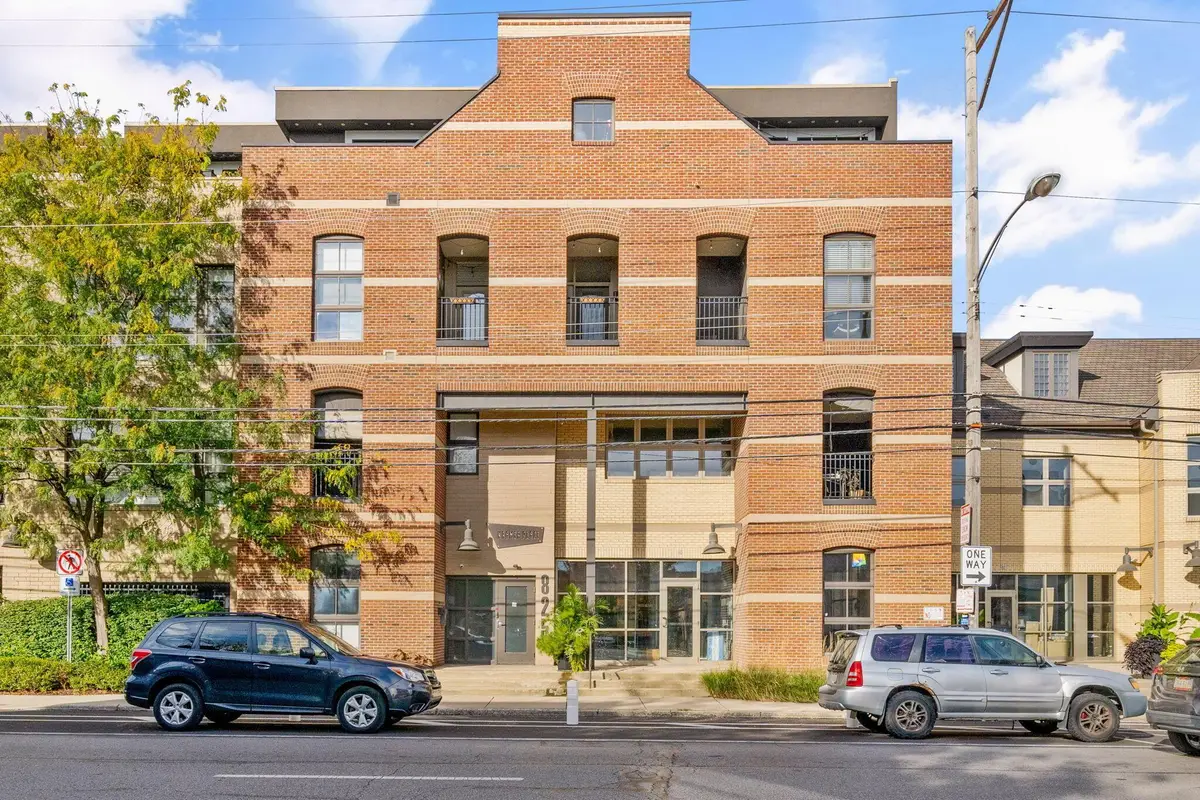 825 N 4th Street, Columbus, OH 43215 - #1