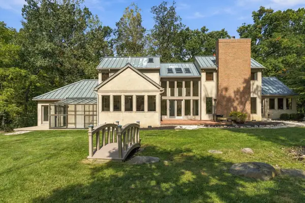7077 Duncans Glen Drive, Westerville, OH 43082