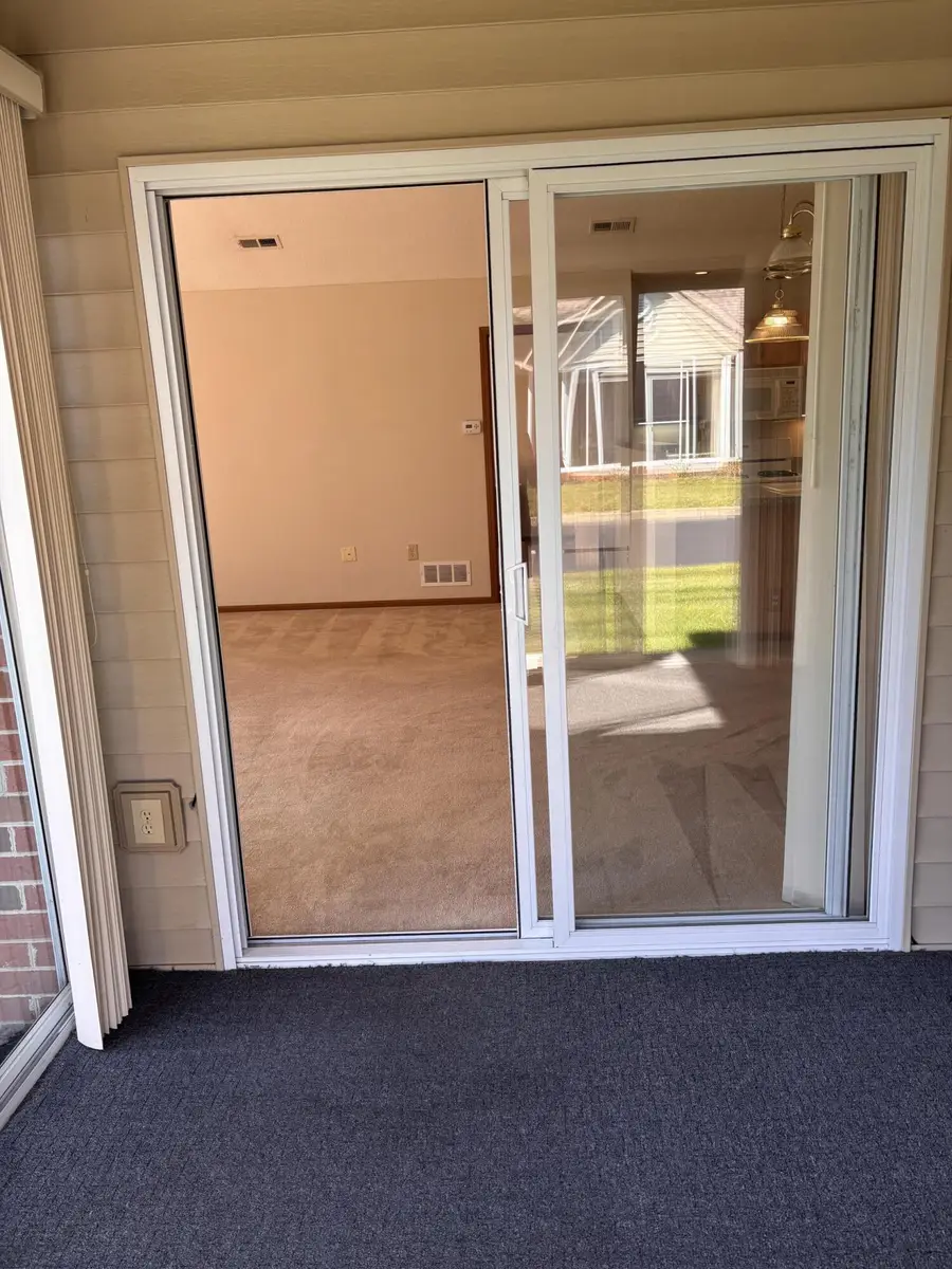 6814 Winrock Drive, New Albany, OH 43054 - #2