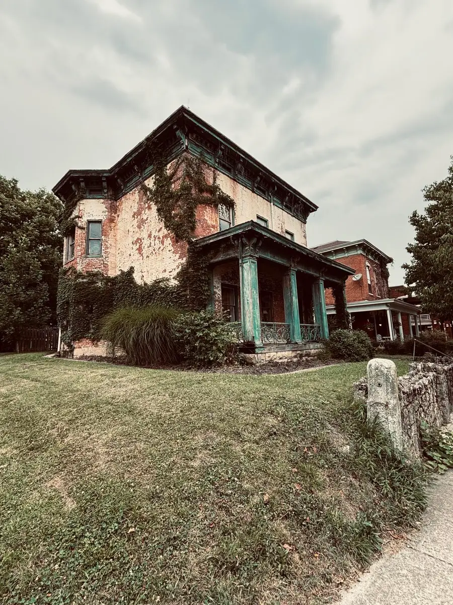 425 S Fountain Avenue, Springfield, OH 45506 - #2