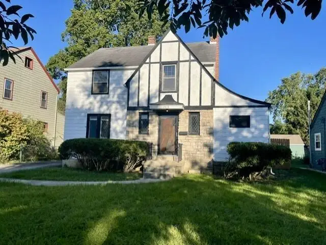 1008 S Cassingham Road, Columbus, OH 43209 - #1