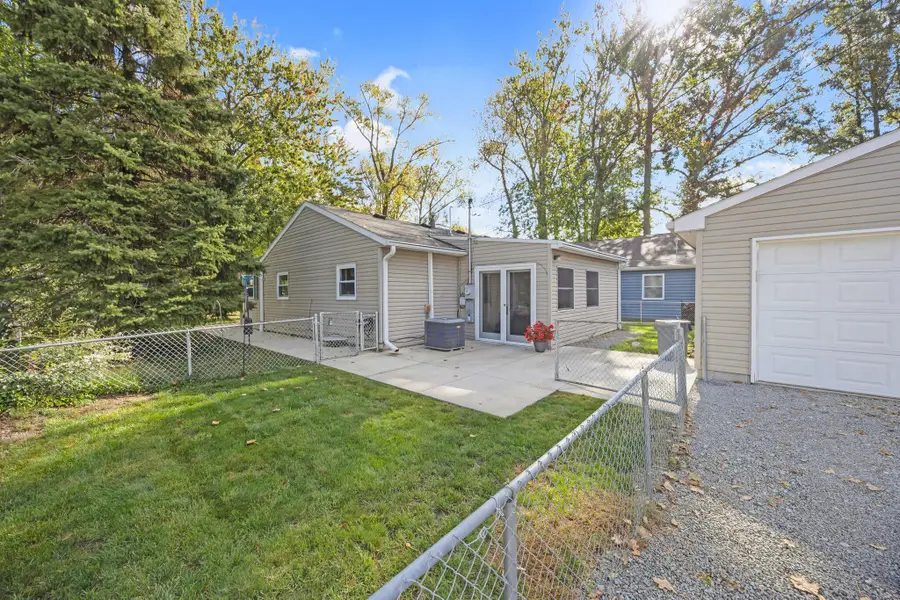 9548 Lakeshore Drive E, Huntsville, OH 43324 - #2
