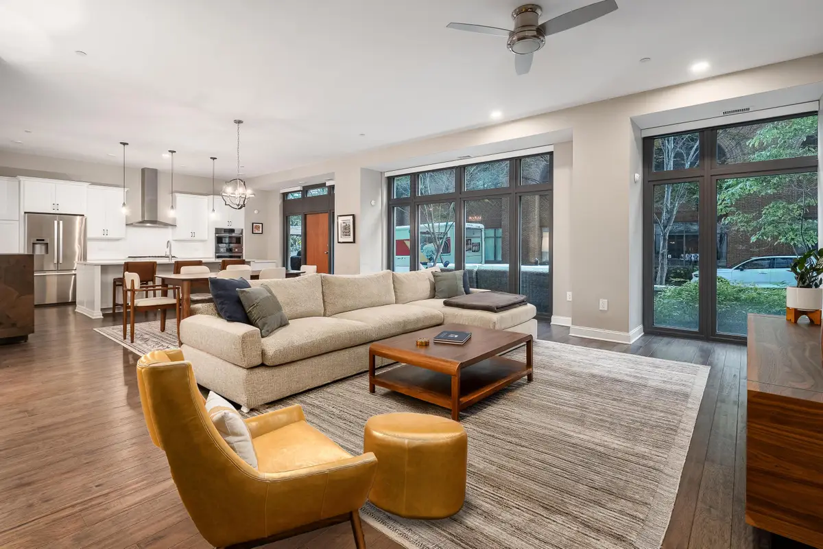 250 W Spring Street, Columbus, OH 43215 - #1