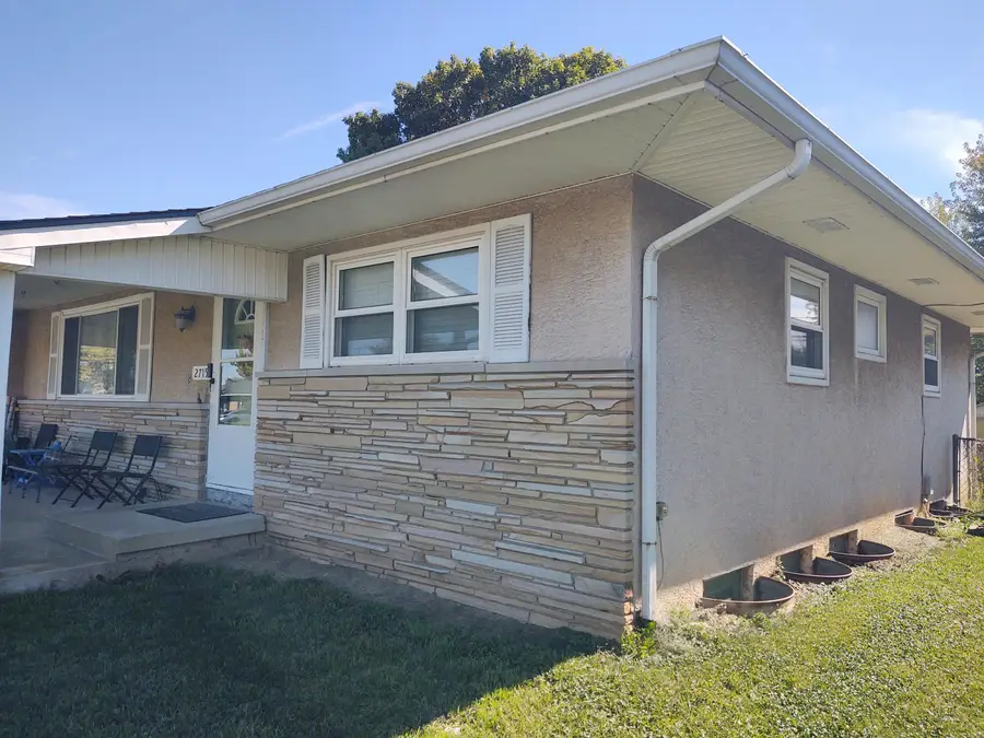 2715 Eugene Avenue, Grove City, OH 43123 - #3