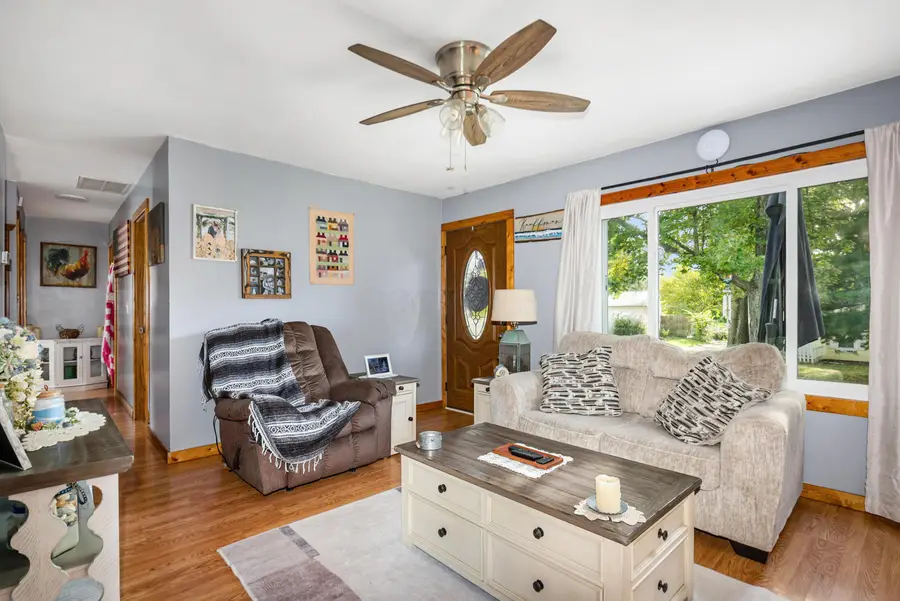 186 Sunset Drive S, Johnstown, OH 43031 - #2