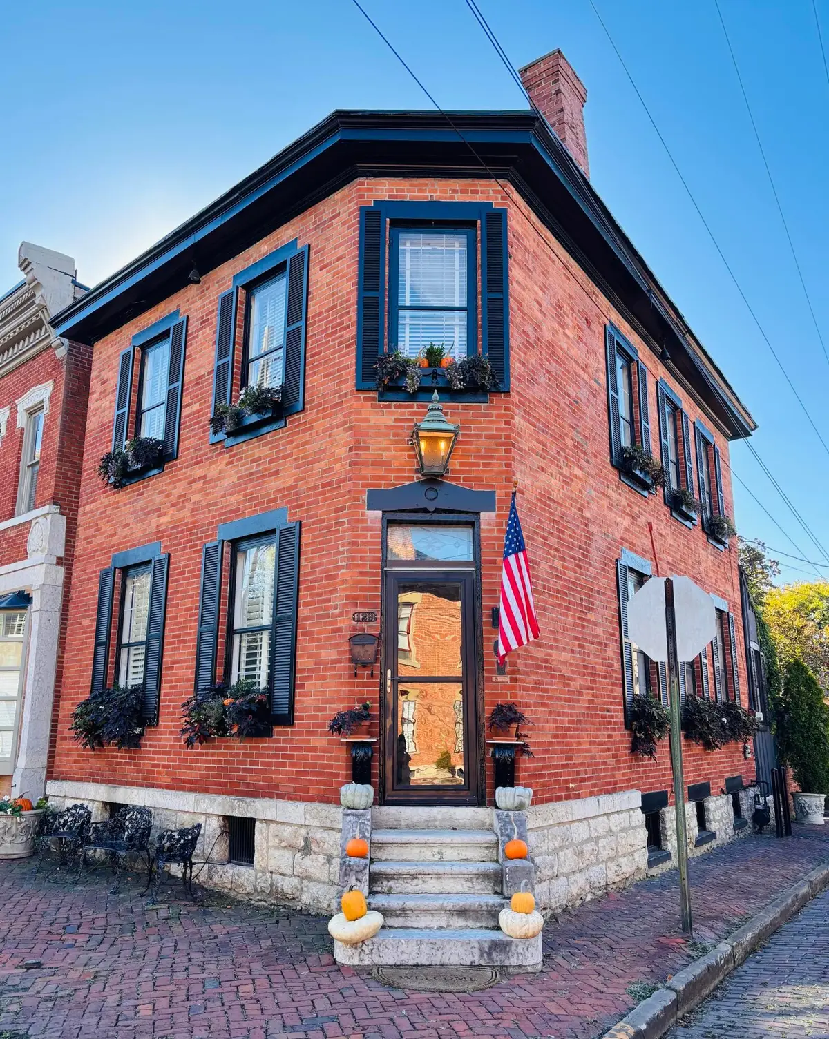 129 E Beck Street, Columbus, OH 43206 - #1