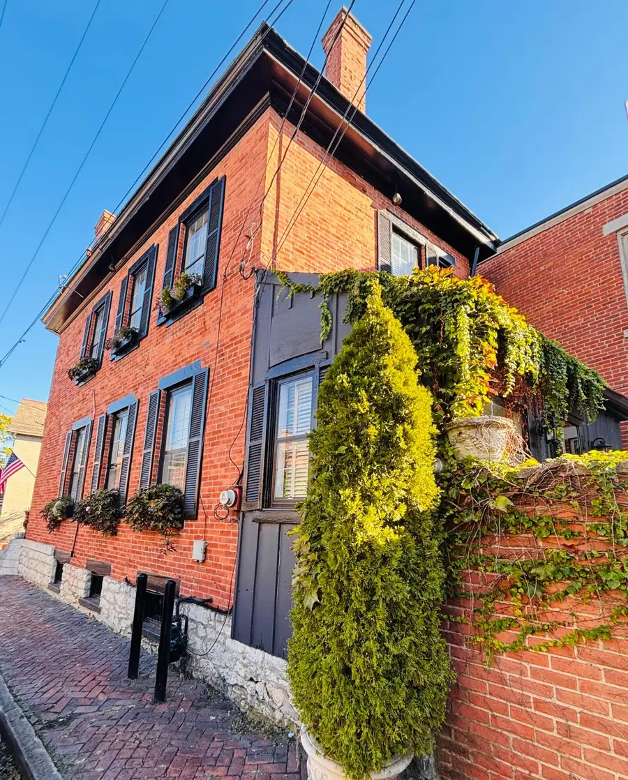 129 E Beck Street, Columbus, OH 43206 - #2