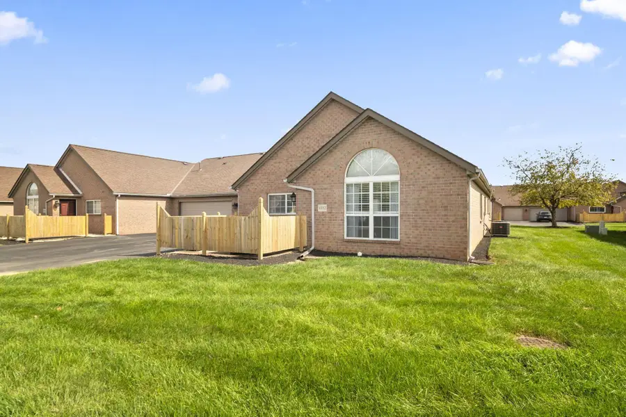4982 Meadow Run Drive, Hilliard, OH 43026 - #3