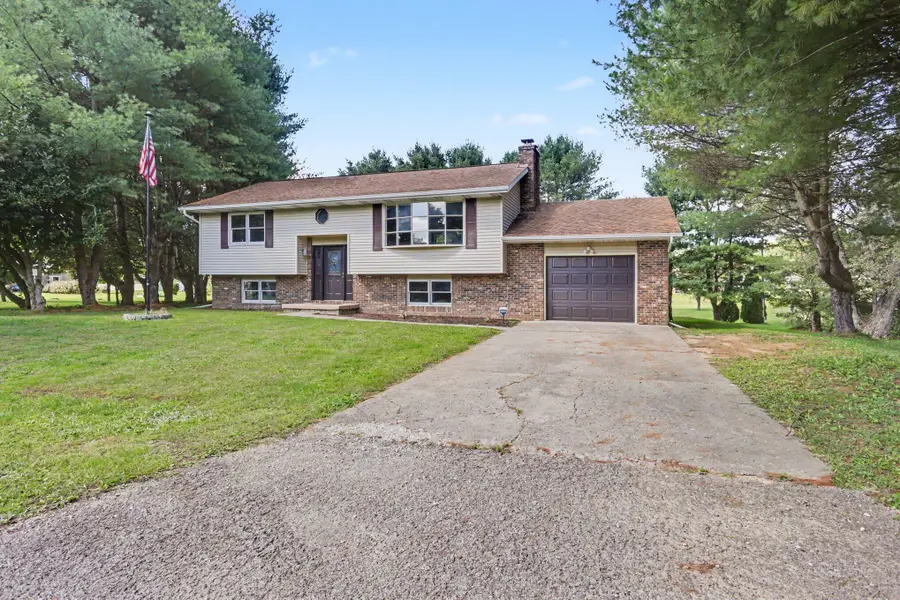 11795 James Drive, Logan, OH 43138 - #2
