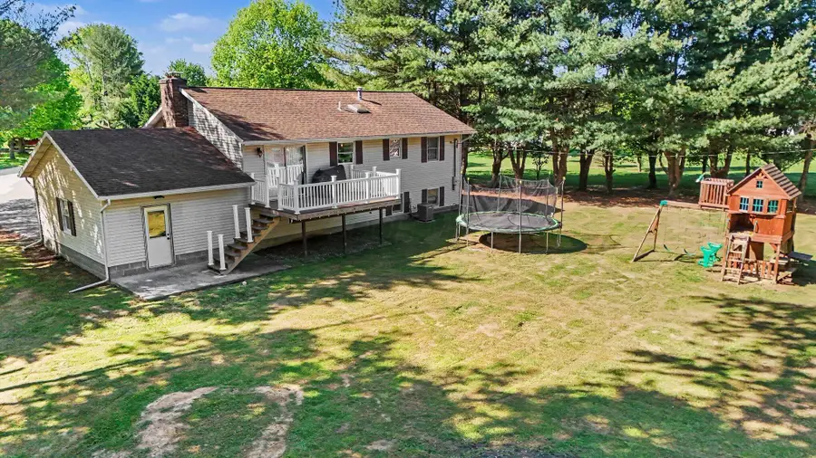 11795 James Drive, Logan, OH 43138 - #3
