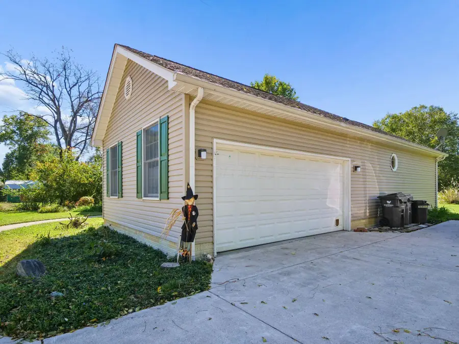 353 Collingwood Avenue, Columbus, OH 43213 - #3