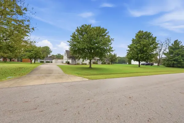 2881 Deer Run Road, Springfield, OH 45504