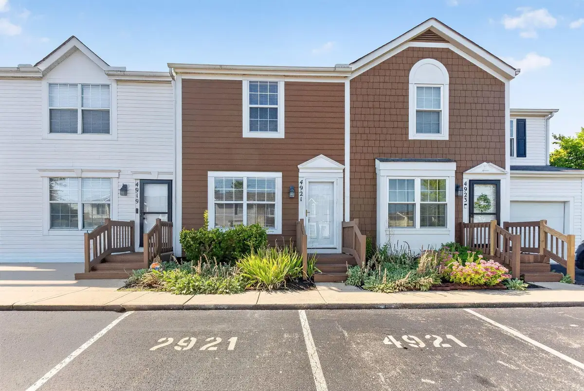 4921 Stoneybrook Boulevard, Hilliard, OH 43026 - #1