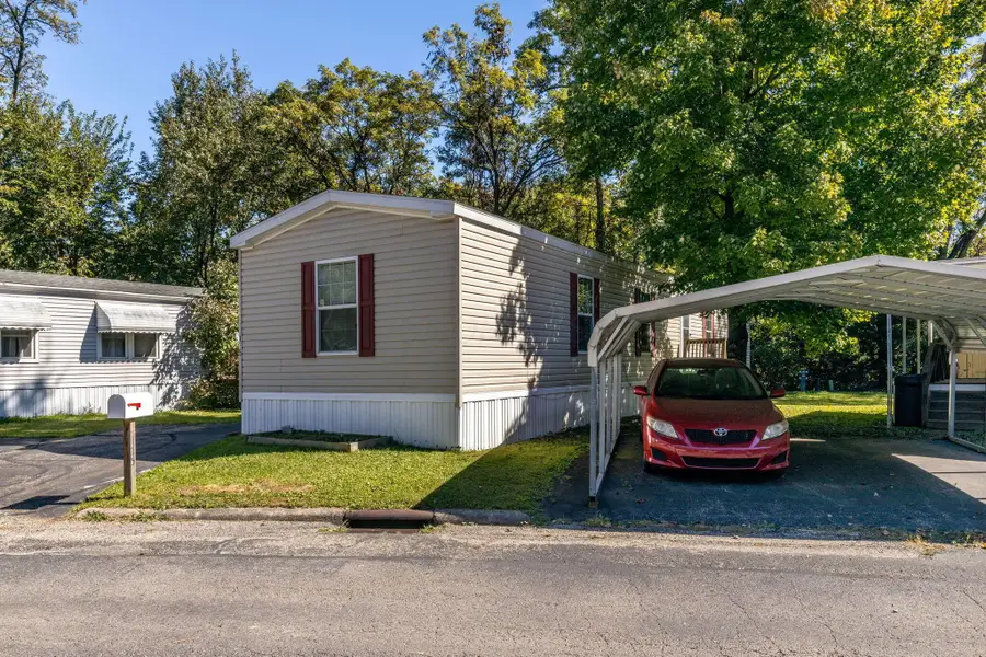 175 Lawrence Lane, Reynoldsburg, OH 43068 - #3