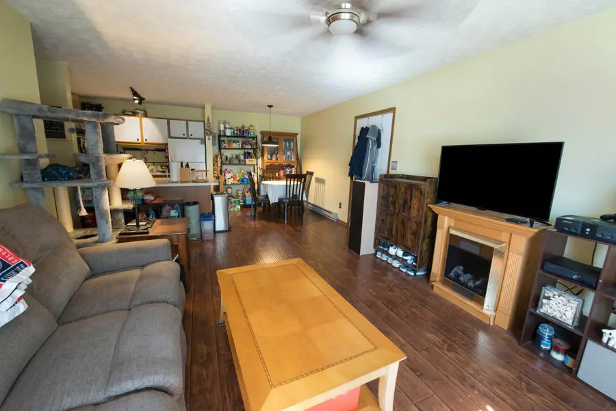 4423 Hammerton Drive, Columbus, OH 43228 - #3