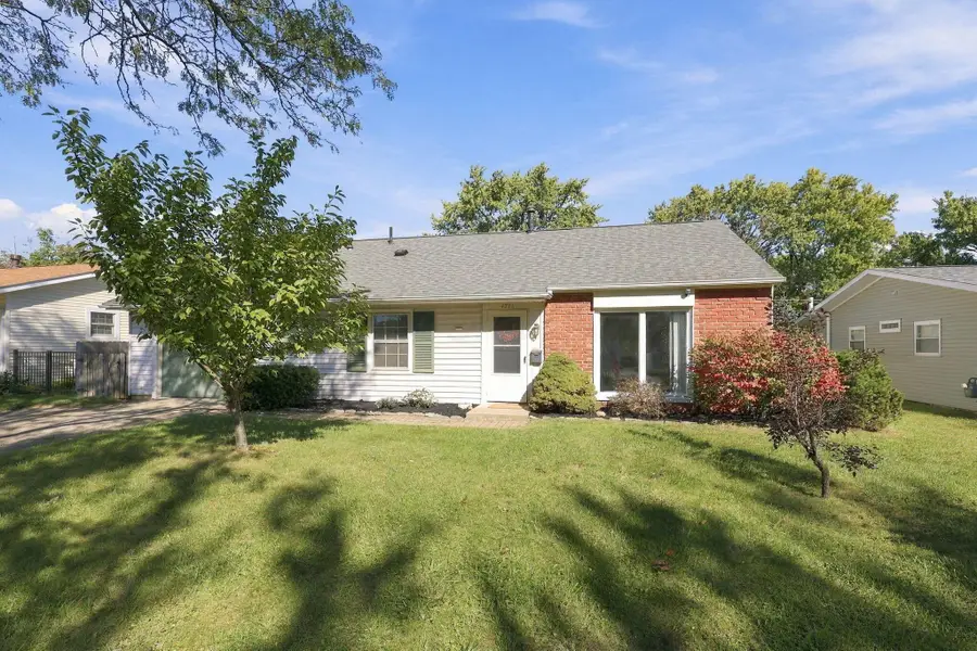 4776 Hillcrest Street S, Hilliard, OH 43026 - #2