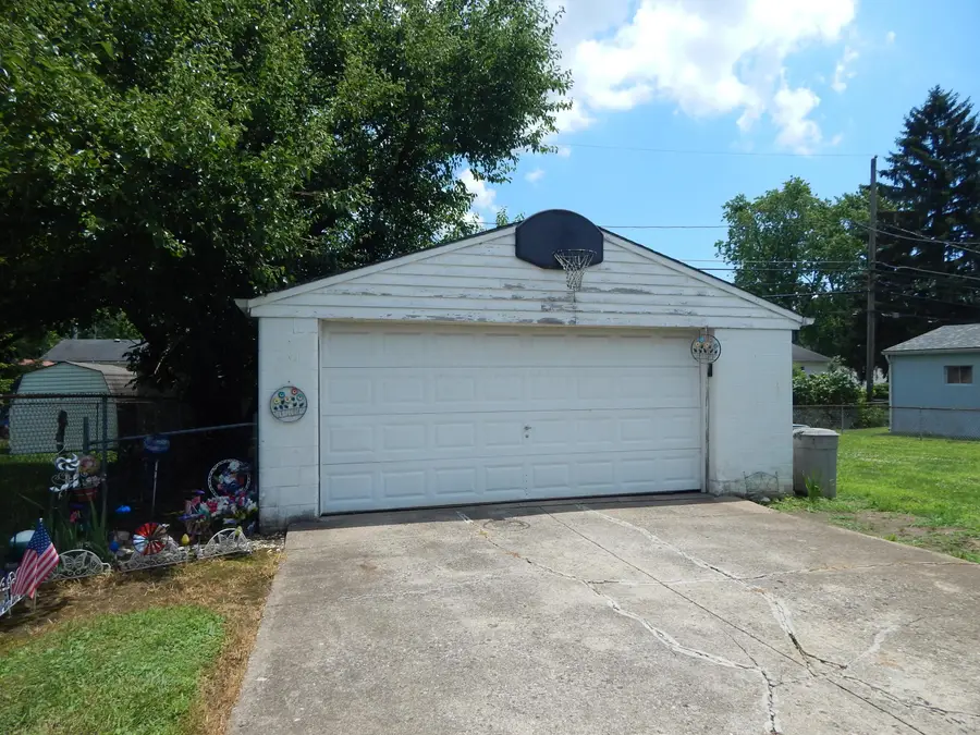 3700 Clearwater Drive, Columbus, OH 43232 - #2