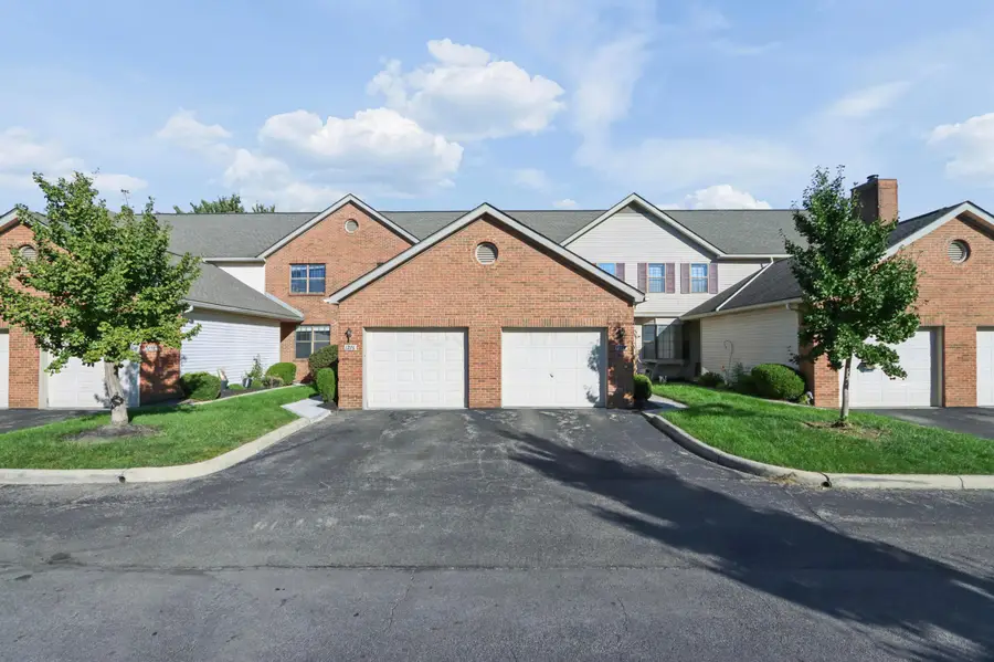 1276 Somerset Way, Pickerington, OH 43147 - #2