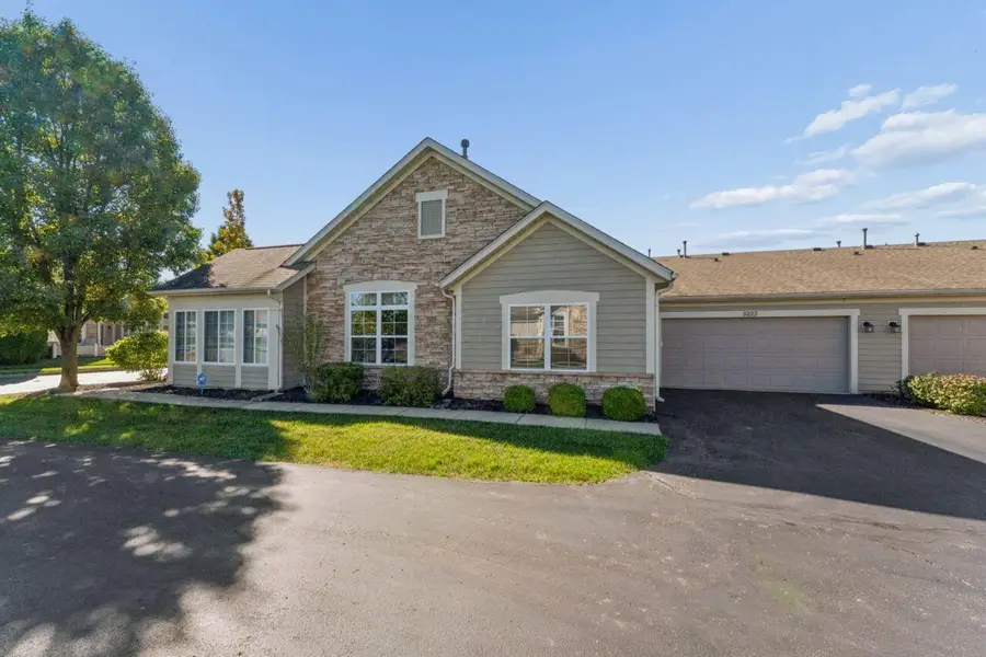 5223 Hayden Woods Lane, Hilliard, OH 43026 - #3