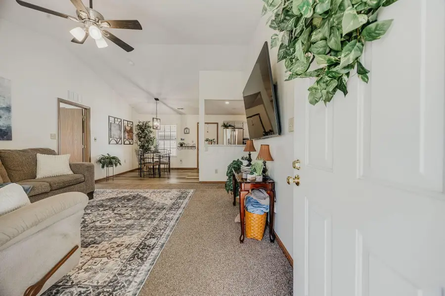 8612 Victoria Meadow Lane, Reynoldsburg, OH 43068 - #2