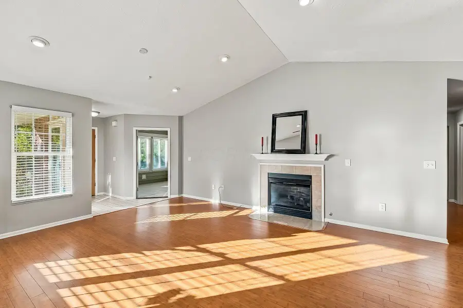 2045 Dry Creek Place, Grove City, OH 43123 - #3