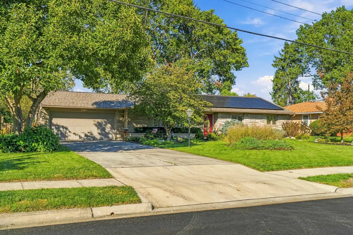2290 Middlesex Road, Upper Arlington, OH 43220 - #1