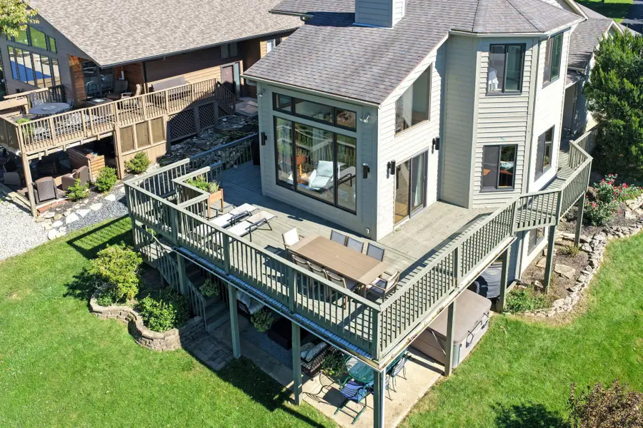 1200 E Choctaw Drive, London, OH 43140 - #2