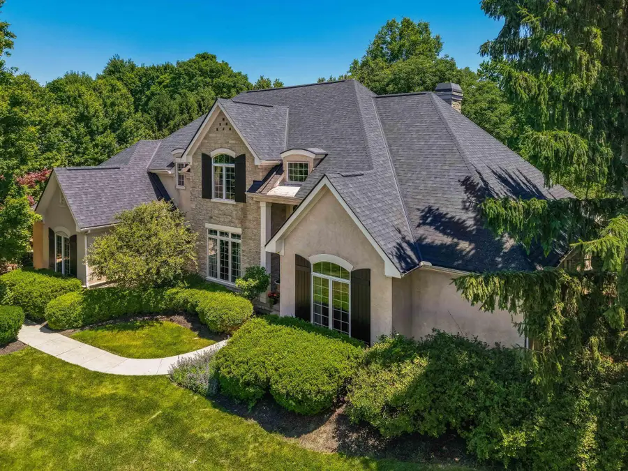 10493 Forest Glen Place, Powell, OH 43065 - #2